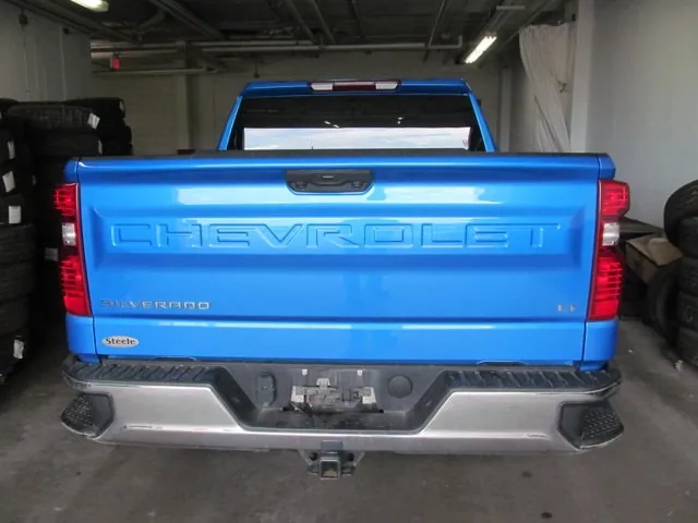 Chevrolet Silverado 1500 2025 photo 3