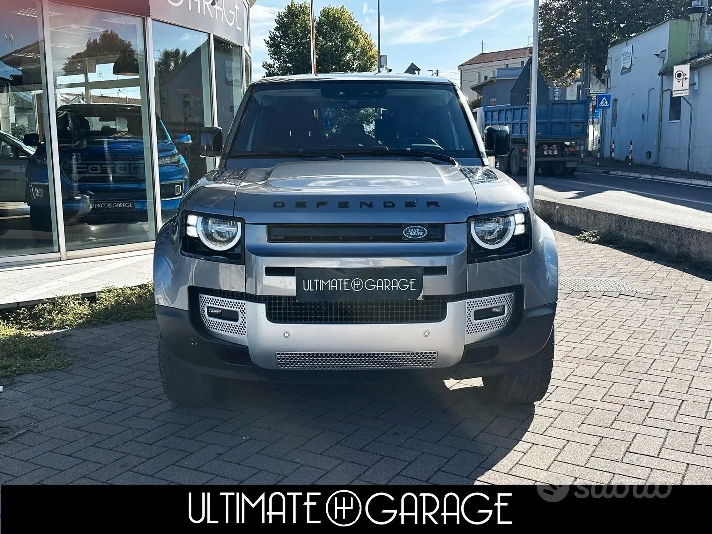 Land Rover Defender 2020 photo 3