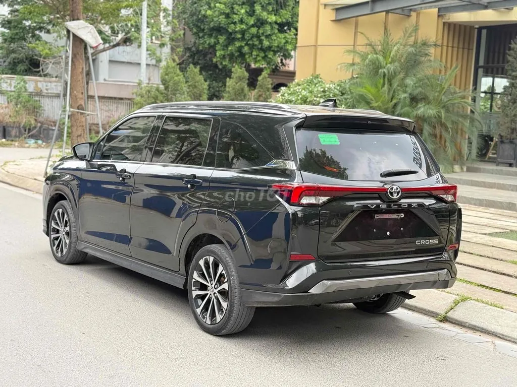 Toyota Veloz Cross 2023 photo 3