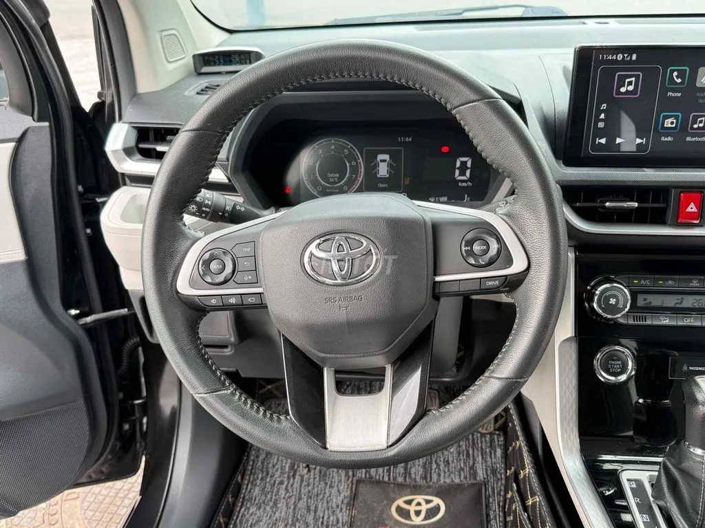 Toyota Veloz Cross 2023 photo 5
