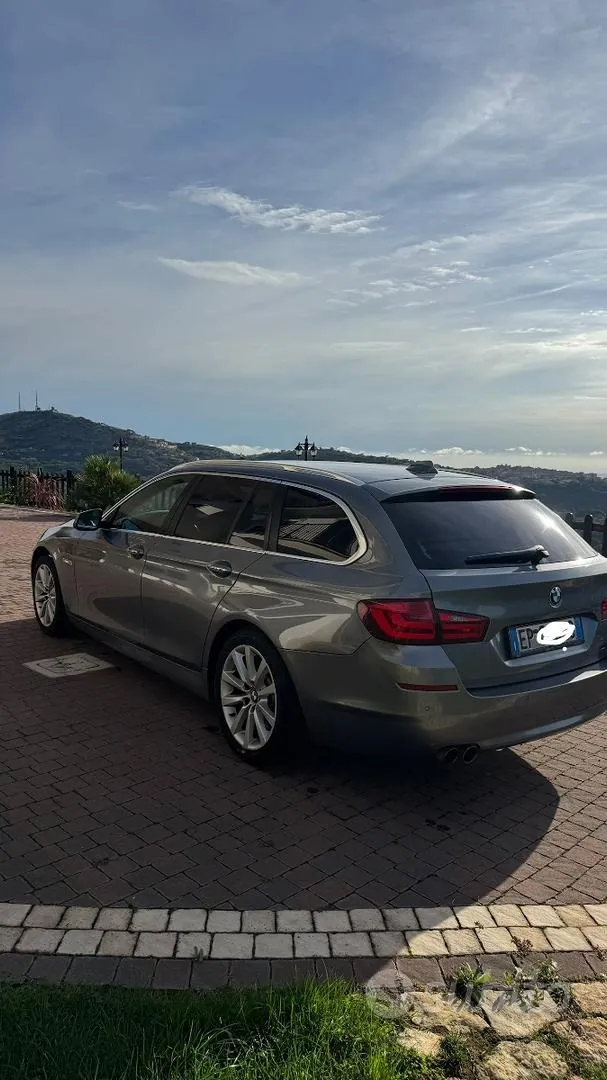 BMW 5 Series 2013 photo 4