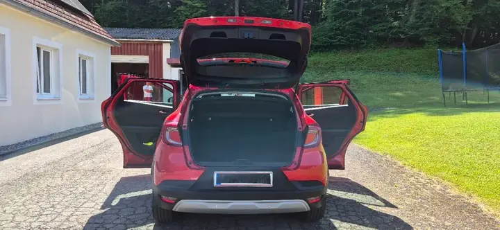 Renault Captur 2021 photo 2