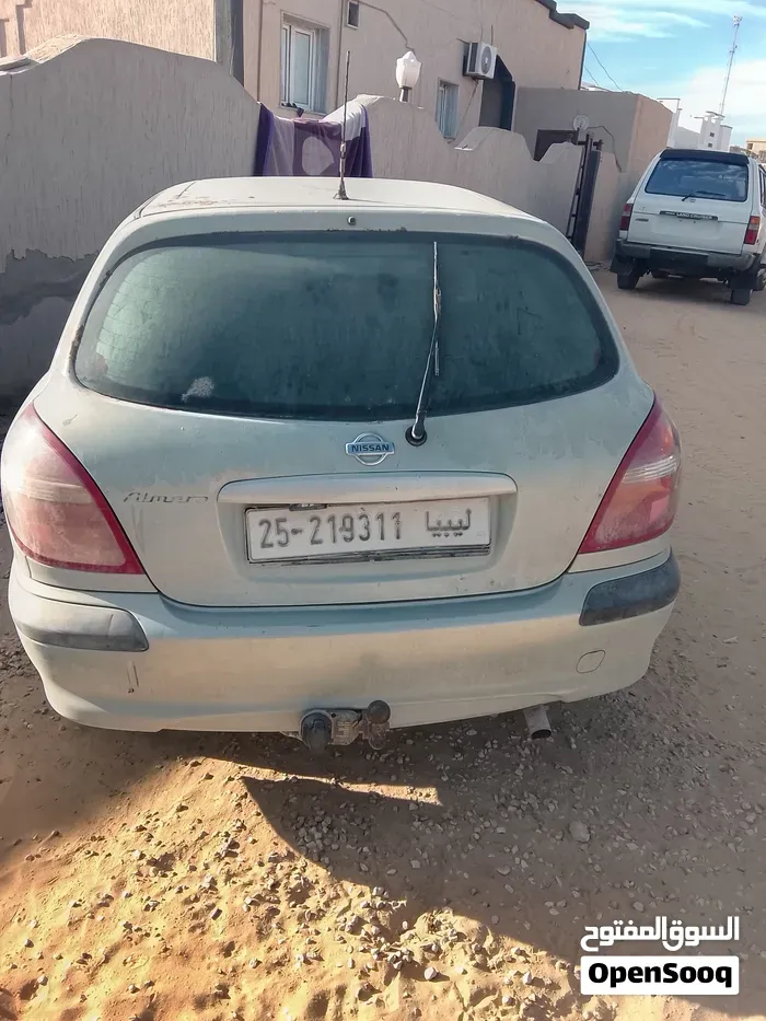 Nissan Almera 2002 photo 2