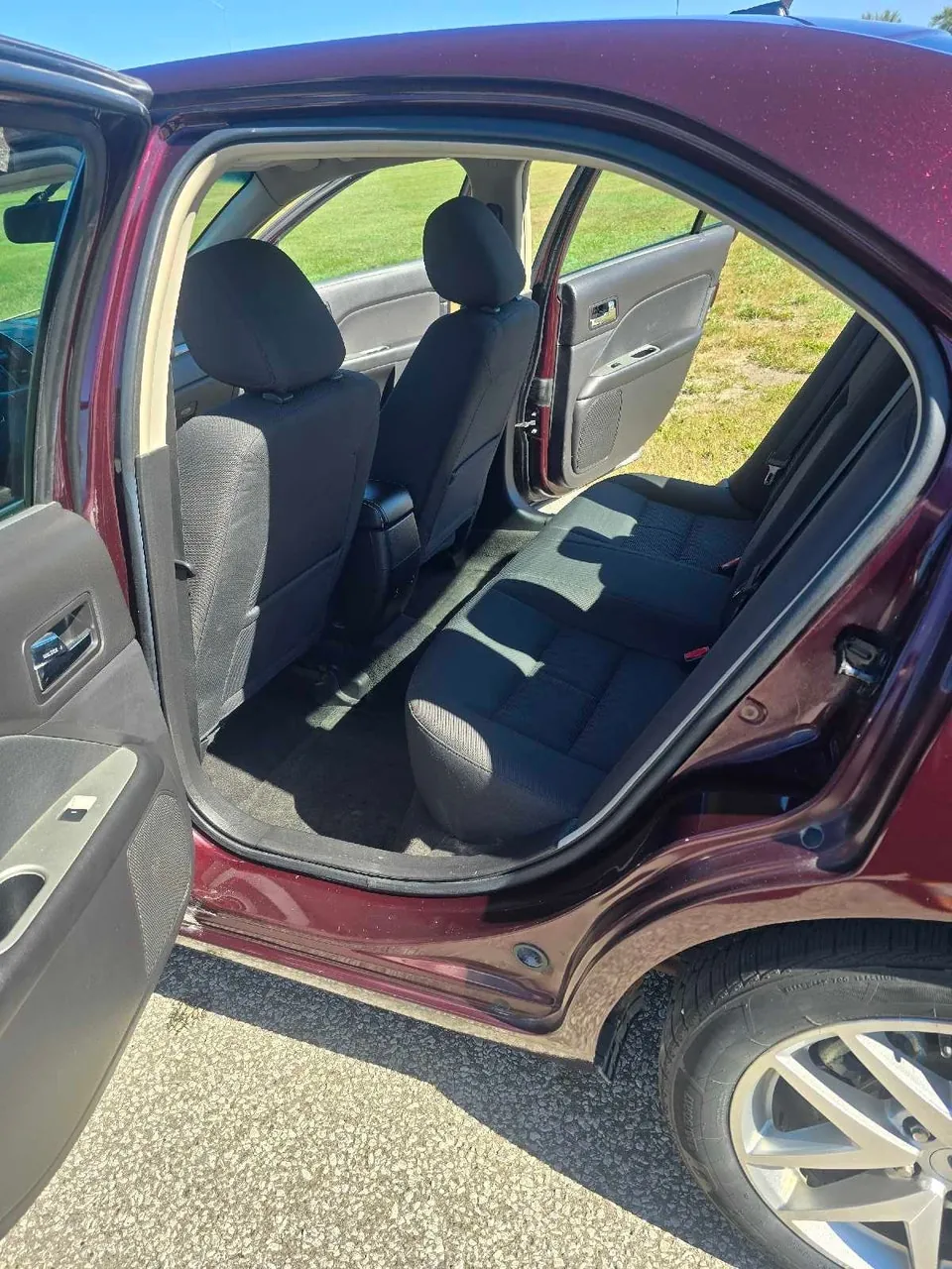 Ford Fusion 2011 photo 5