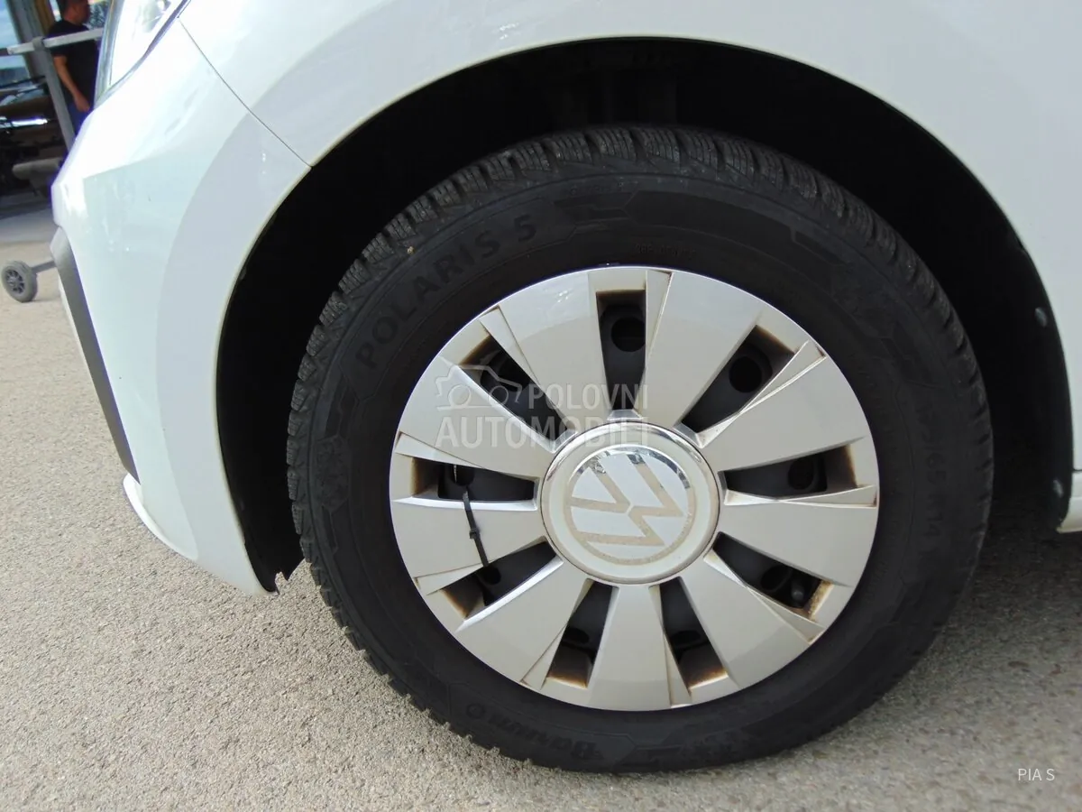 Volkswagen Up 2023 photo 5