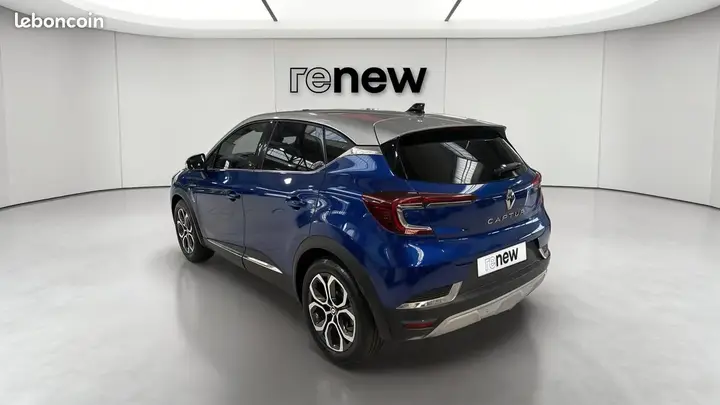 Renault Captur 2024 photo 3