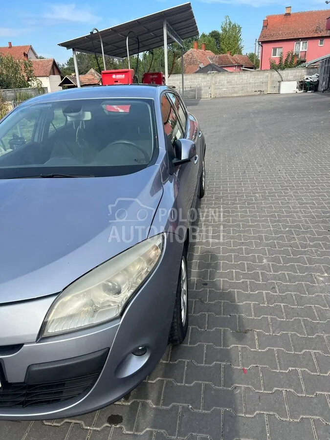 Renault Megane 2009 photo 2