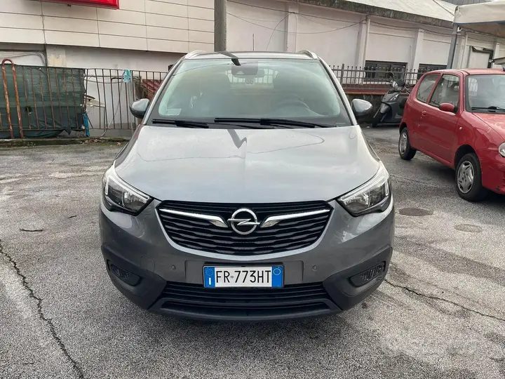 Opel Crossland X 2018 photo 2