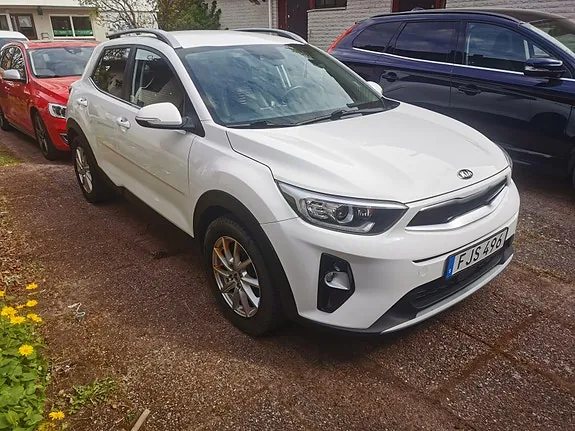 Kia Stonic 2018 photo 2