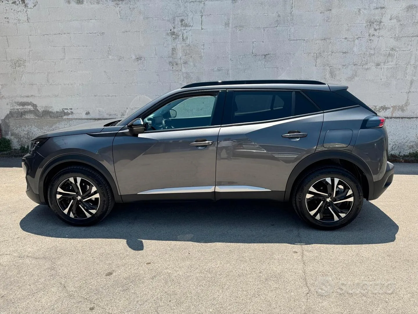 Peugeot 2008 2022 photo 2