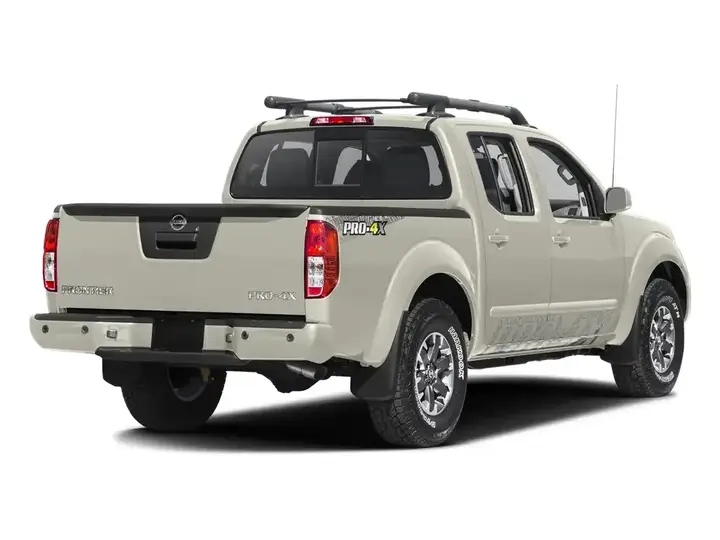 Nissan Frontier 2016 photo 2