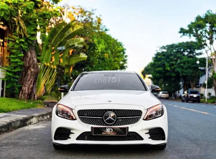 Mercedes-Benz C-Class 2020 photo 3