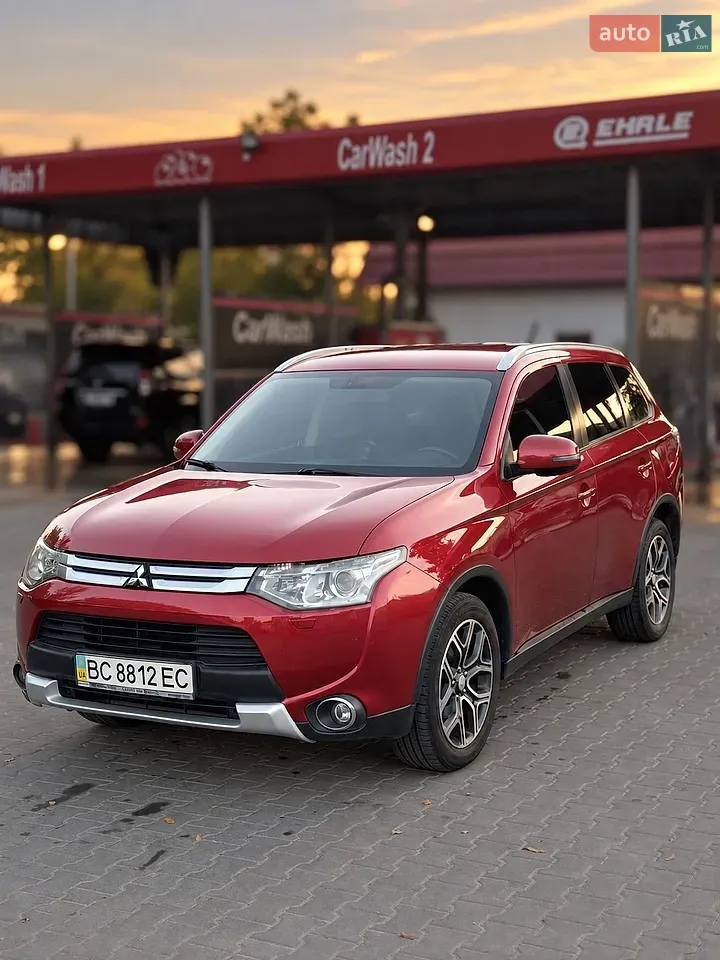 Mitsubishi Outlander
