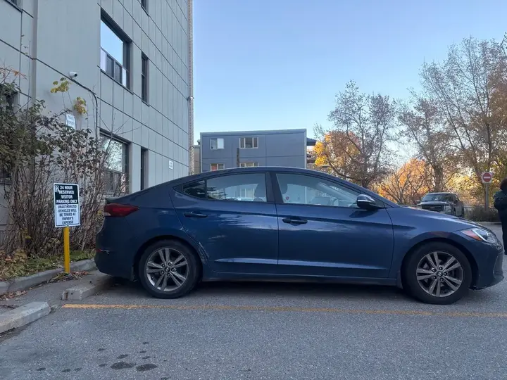 Hyundai Elantra 2018 photo 2
