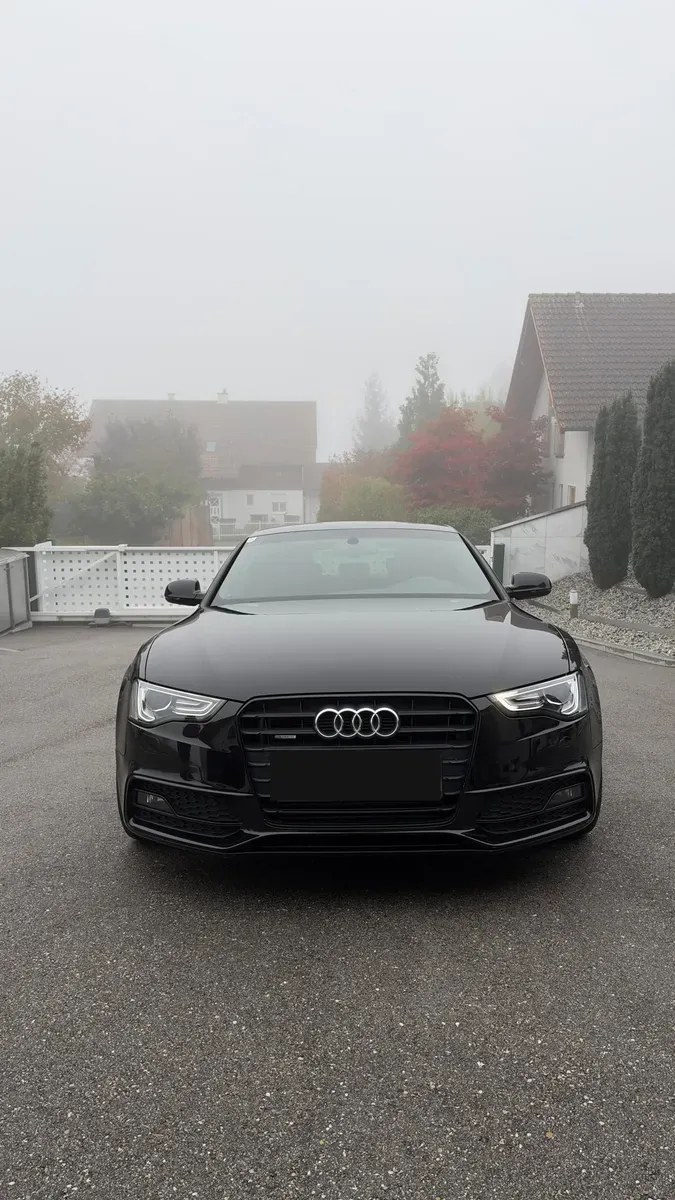 Audi A5 2013 photo 2
