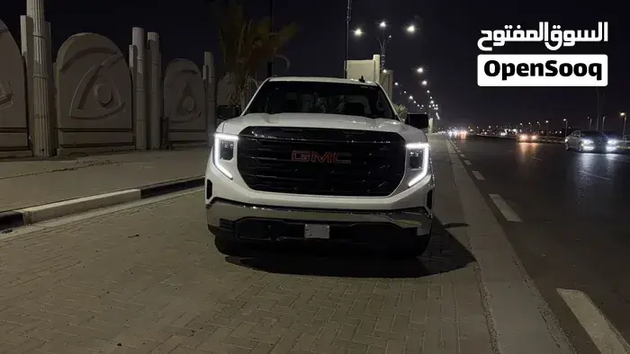 GMC Sierra 2025 photo 4