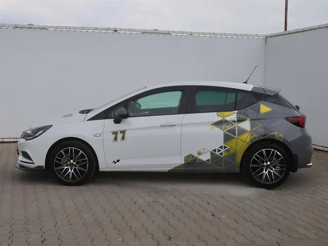 Opel Astra 2016 photo 2