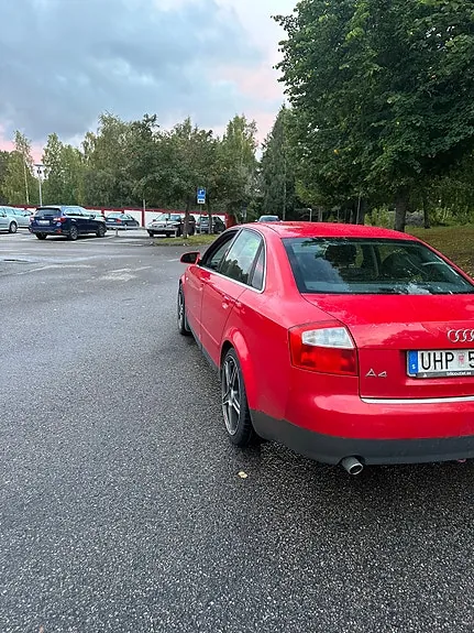 Audi A4 2004 photo 5