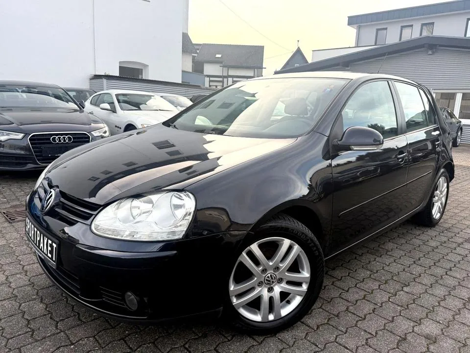 Volkswagen Golf V