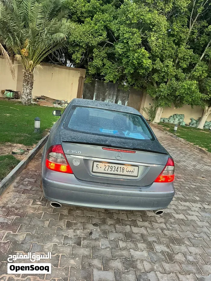 Mercedes-Benz E-Class 2009 photo 3