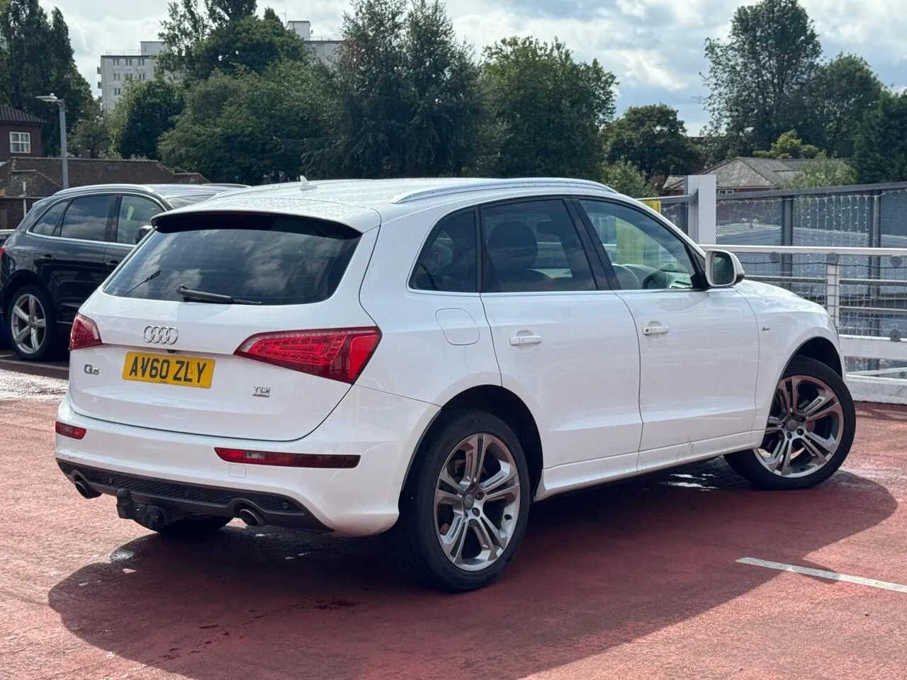 Audi Q5 2011 photo 2