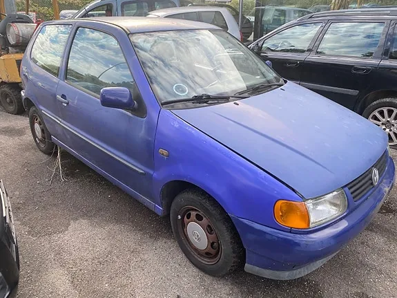 Volkswagen Polo 1995 photo 2