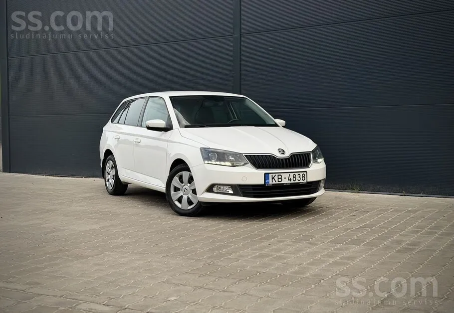 Skoda Fabia 2015 photo 4