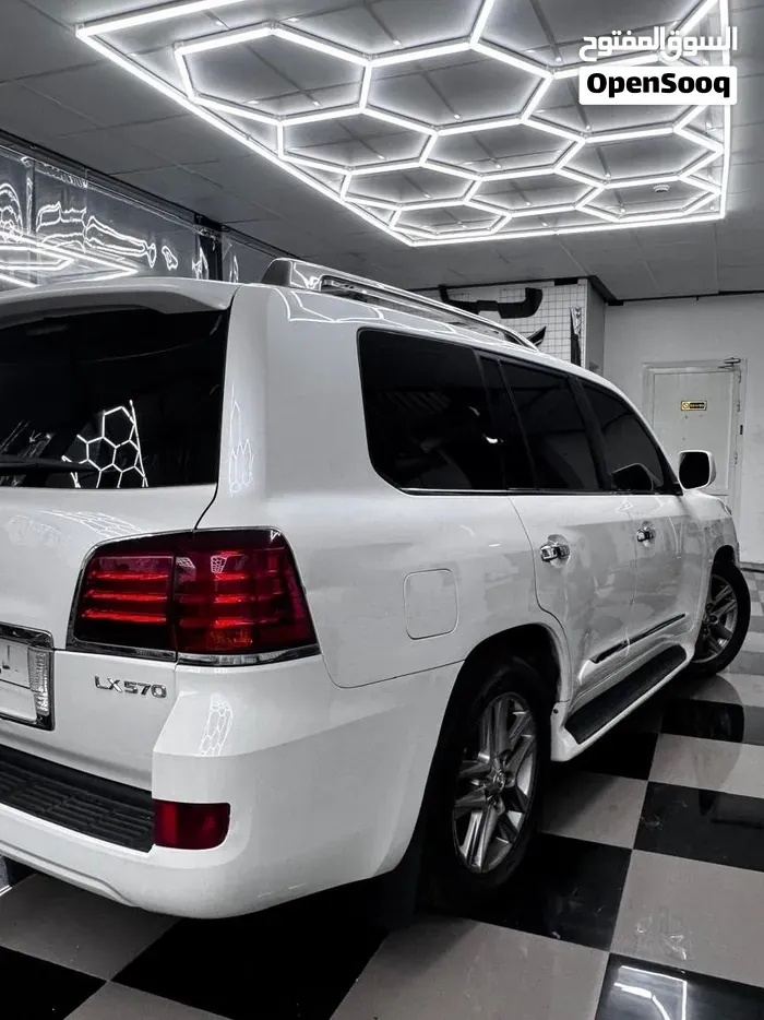 Lexus Lx 570 2009 photo 4
