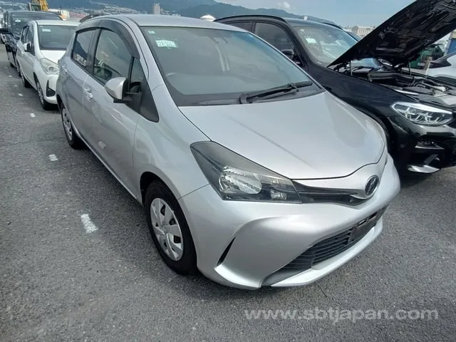 Toyota Vitz F