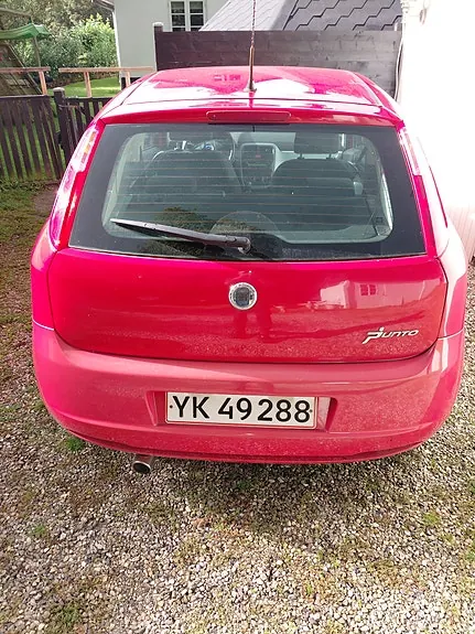 Fiat Punto 2006 photo 2