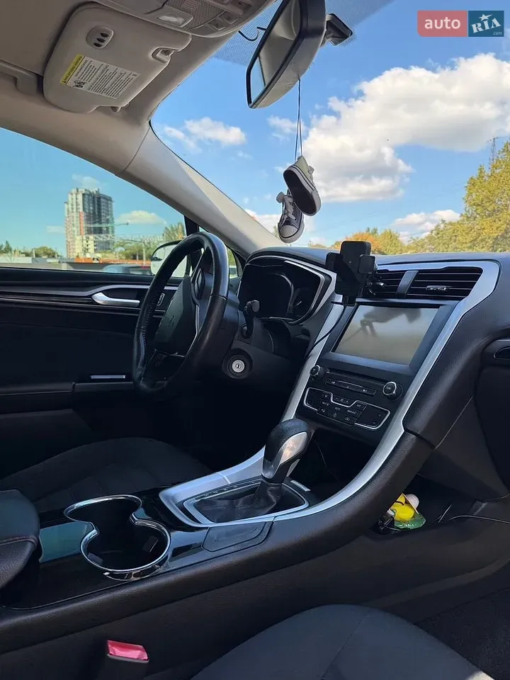 Ford Fusion 2015 photo 3