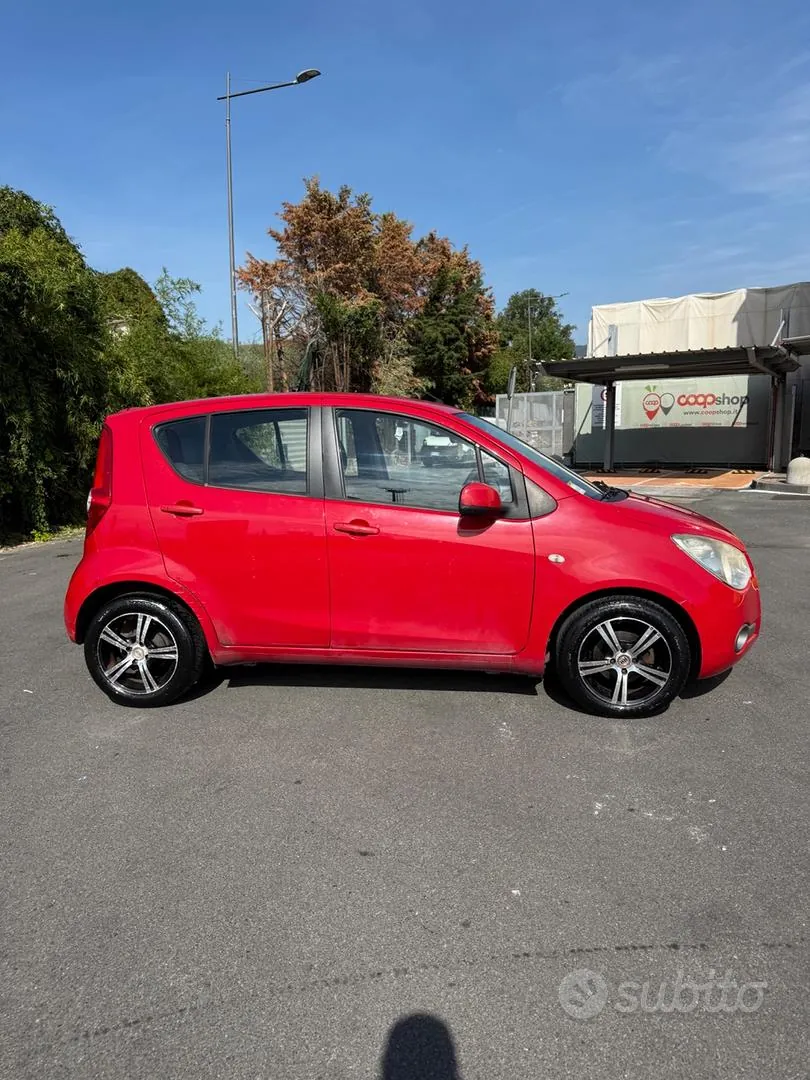 Opel Agila 2010 photo 4