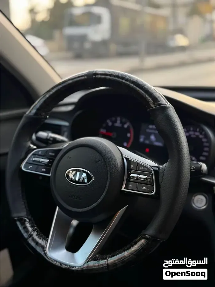 Kia K5 2018 photo 3
