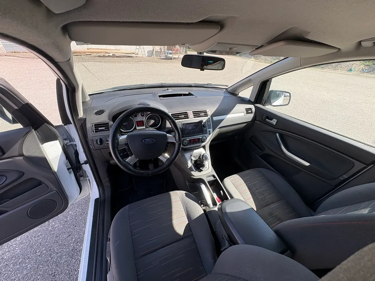 Ford C-Max 2009 photo 2