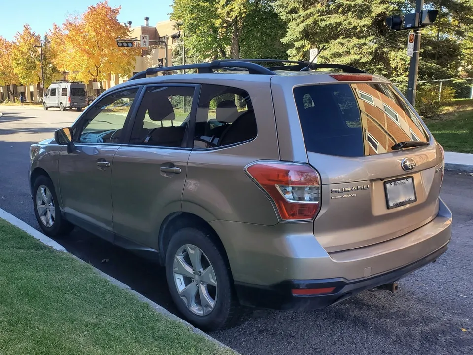 Subaru Forester 2015 photo 4