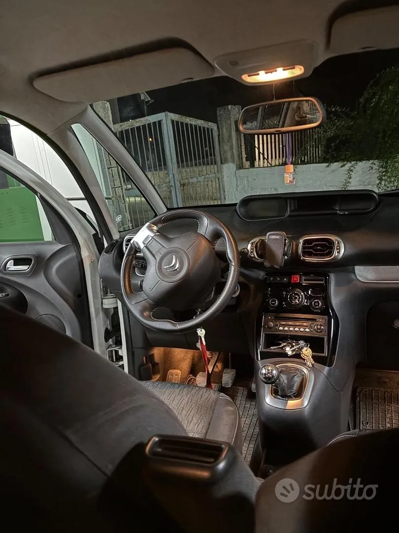 Citroen C3 Picasso 2013 photo 2