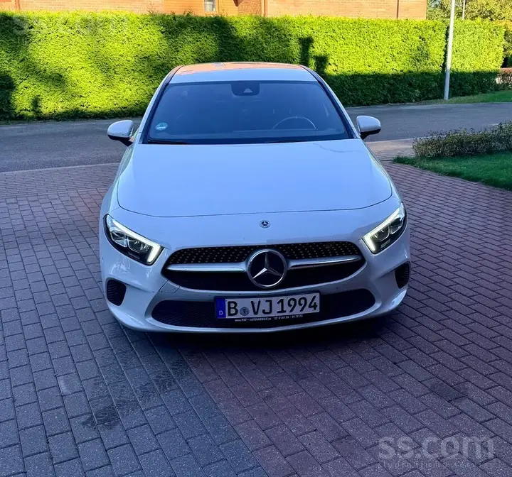 Mercedes-Benz A 180 2020 photo 3