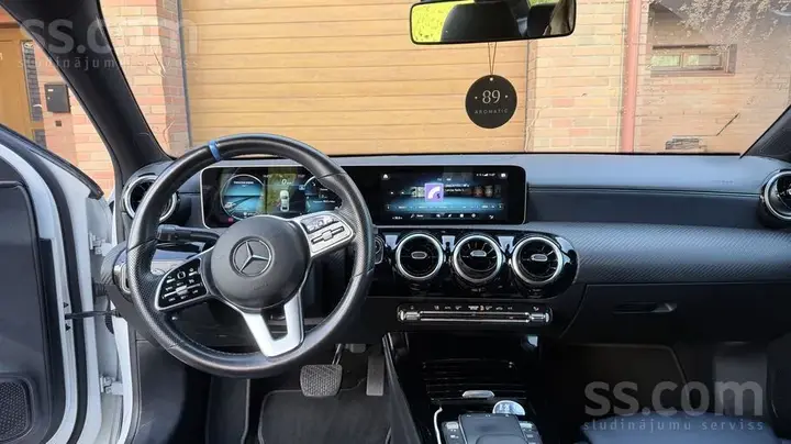 Mercedes-Benz A 180 2020 photo 4