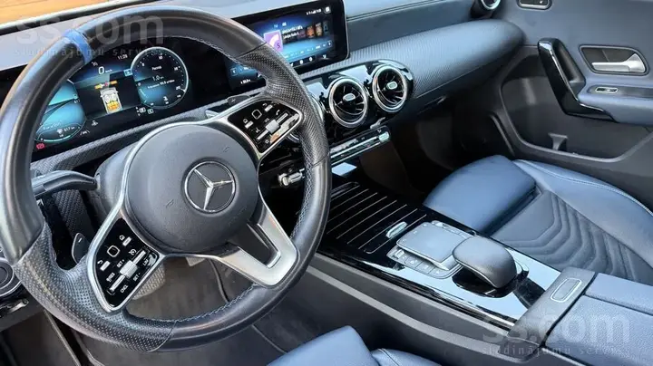 Mercedes-Benz A 180 2020 photo 5