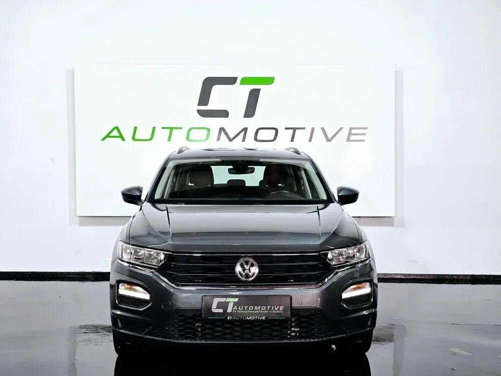 Volkswagen T-Roc 2018 photo 2
