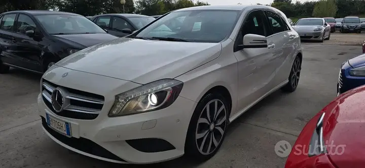 Mercedes-Benz A 180