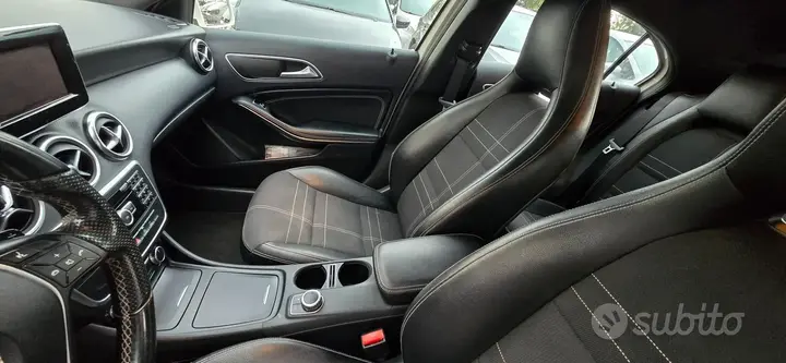 Mercedes-Benz A 180 2015 photo 5