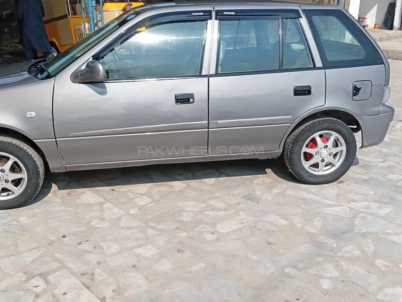 Suzuki Cultus