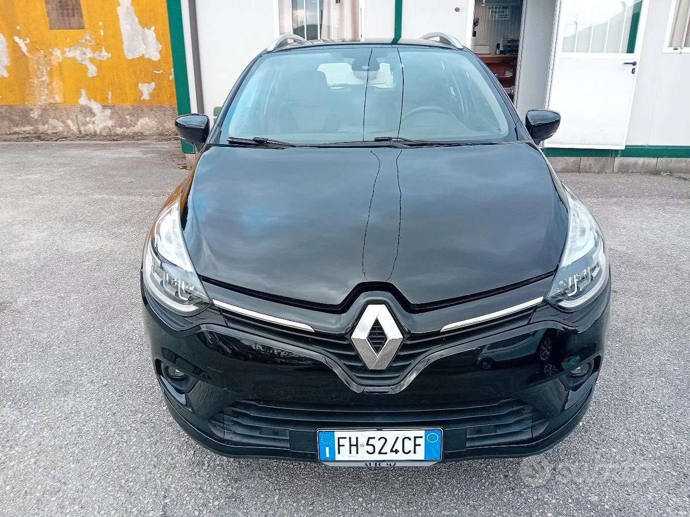 Renault Clio 2017 photo 2