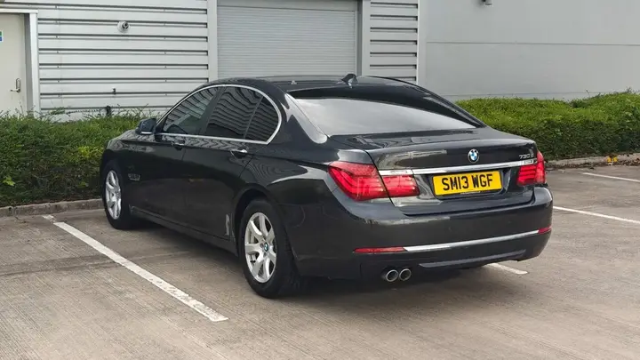 BMW 7 Series 2013 photo 4