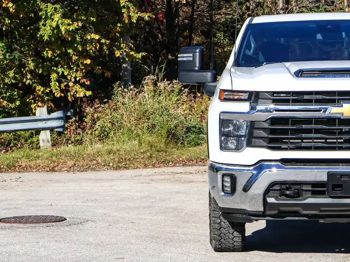 Chevrolet Silverado 2500 2025 photo 5