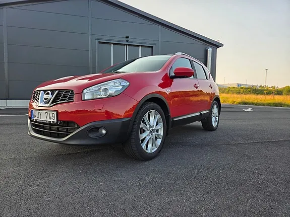 Nissan Qashqai 2013 photo 2
