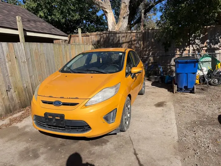 Ford Fiesta 2011 photo 5