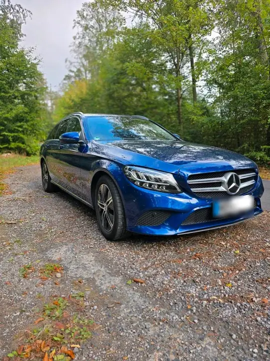 Mercedes-Benz C180