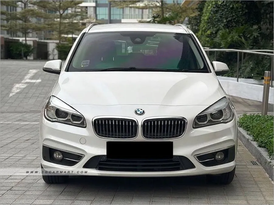 BMW 216D